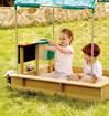 Слика на Дрвен сет „Куќичка за игри со песок“ - Hape
