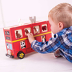 Слика на Дрвен црвен автобус, сортер со животни – Bigjigs Toys