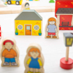 Слика на Дрвен железнички сет „ Во Град и на Село“ 91 елемент – Town & Country Train Set – Bigjigs Toys